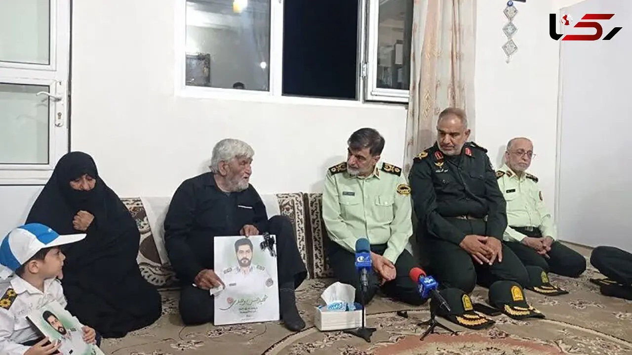 سردار رادان با خانواده شهید «حسن وحیدی» دیدار کرد