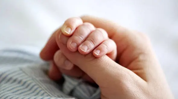 این نوزاد ۲۷ سال دارد! + عکس