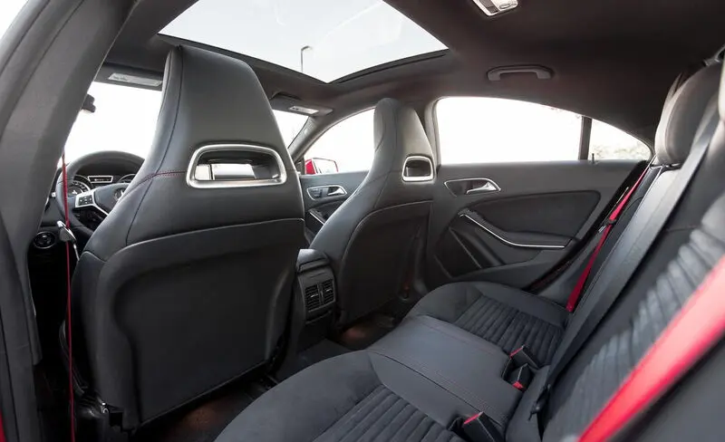 مرسدس بنز CLA45 AMG
