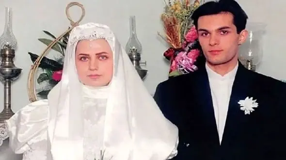 فیلم آواز شاد /  یارو تو عروسی ده 50 جوگیر شده با آهنگ سیا تیل تا حد مرگ میرقصه 