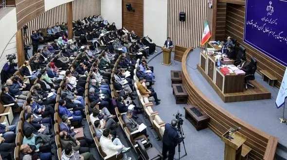 خرید و فروش عتیقه و طلا با سرمایه مردم / برادران متهم روزانه یک میلیارد و دویست میلیون تومان می‌گرفتند