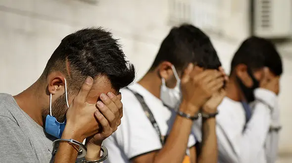 دستگیری باند 3 نفره سارقان منزل در اصفهان / اعتراف به 40 فقره سرقت