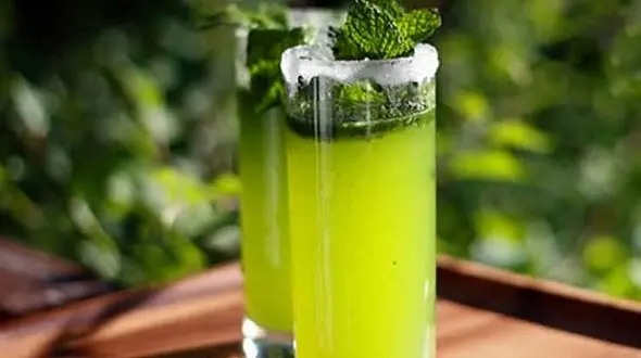 طرز تهیه موهیتو نعناع با سه روش