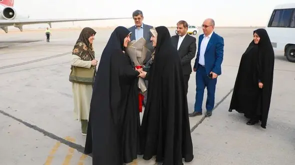  ورود معاون رئیس‌جمهور در امور زنان و خانواده به یزد/ ادای احترام به سومین شهید محراب 