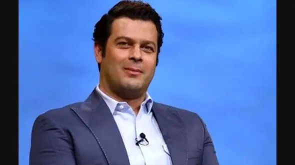  دلایل پژمان بازغی، برای سوپراستار نبودن محمدرضا گلزار در برنامه زنده تلویزیونی+ فیلم