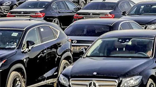 بازار خودروهای اجاره‌ای در پایتخت + جدول نرخ اجاره خودروهای لوکس در تهران