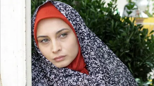 سلفی مریم کاویانی، مرضیه سریال فاصله ها و پسر خوش چهره و چشم رنگی‌اش+عکس
