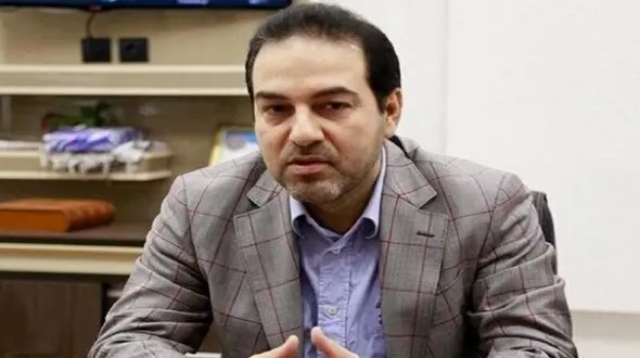 شخصی را که سرفه می کند از جلسه بیرون کنید/ مرگ کرونا به بالای 300 نفر در روز می رسد + فیلم
