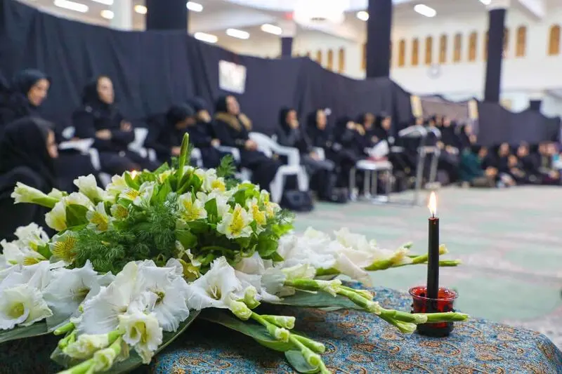 مراسم بزرگداشت شهدای دانشگاهی حادثه هواپیمای اوکراینی در دانشگاه صنعتي اصفهان