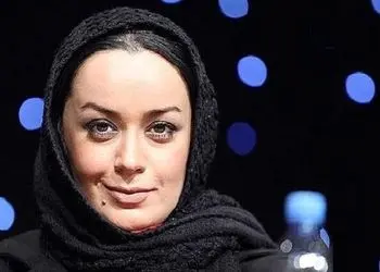 فیلم / الهام چرخنده عزادار شد! / ضجه های جگرسوز زیور  آوای باران در مراسم خاکسپاری / آقاجونم مداح نبود برقکار بود...