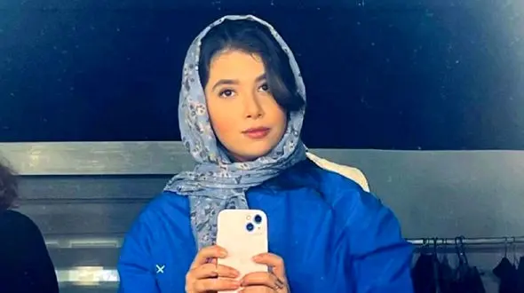  عکس پدر و دختری پژمان بازغی با نفس زیبایش ! / چقدر عاشقانه !