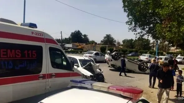 10 کشته و مصدوم در تصادفات روز جمعه اصفهان/ انتقال مصدومان به بیمارستان