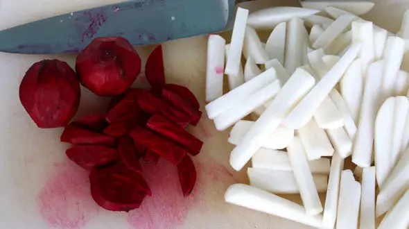 لبو مقوی تر است یا شلغم؟