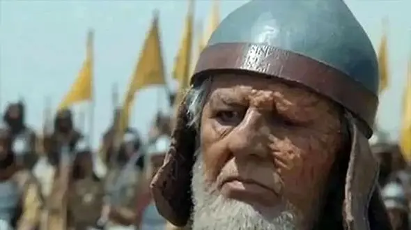 تصویری جدید و کمتر دیده شده از چهره مظفر مقدم، بازیگر نقش پرنفاق سریال ماندگار «مختارنامه»! / هشتاد سالگی «شبث»