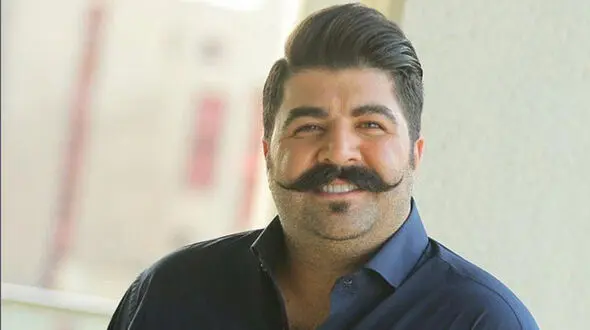 (عکس) بهنام بانی در کنار خواهرزاده های نازش و تبریک روز دختر / چه دایی مهربونی دارن+عکس