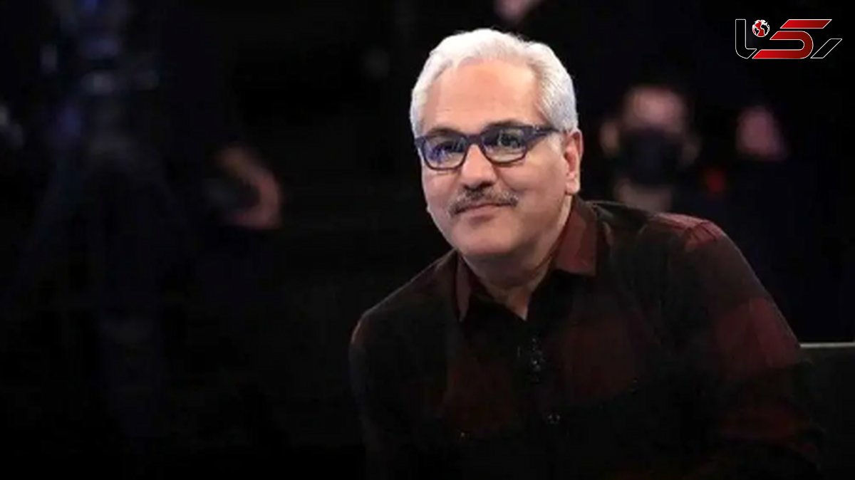 فیلم/ سکانسی به‌یاد‌ماندنی از شب شعر فوق خنده‌دار «مرد هزار چهره» مهران مدیری / از سزارین ادبی «رسول نجفیان» تا لیست خریدی که «استاد طوفان» به جای شعر غالب کرد