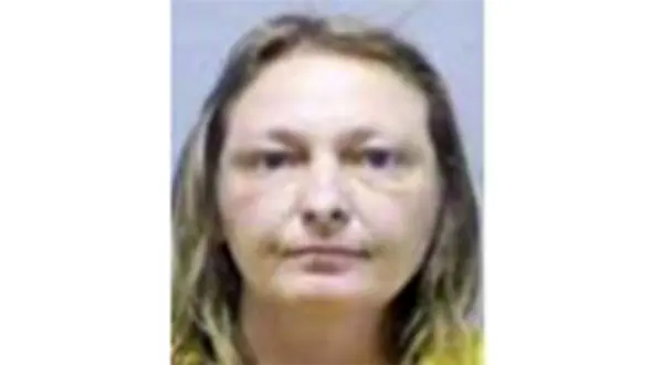 سارق  گورستان دستگیر شد+ عکس