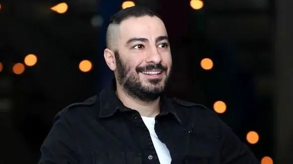 عکس یک هوادار با نوید محمد زاده