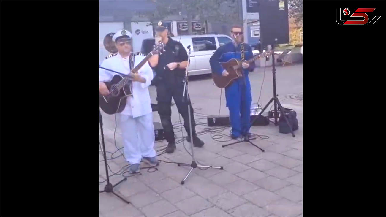 ببینید / ویدیویی پربازدید از واکنش جالب پلیس نروژ به نوازنده خیابانی + فیلم