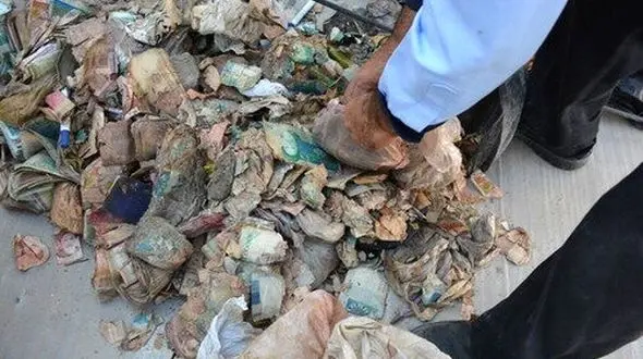 عکس جذابیت گدای میلیونر ایرانی بعد از حمام اجباری / شوکه می شوید!