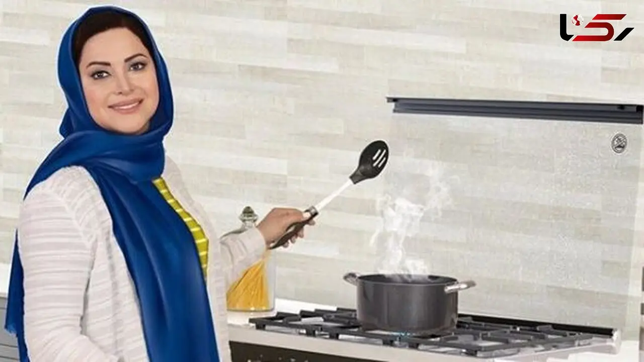 فیلم/ نگاهی به چیدمان خانه کمند امیرسلیمانی/ از لوستر، پرده و دیوارکوب های آینه تا مبلمان خوشرنگ به سلیقه خودش!