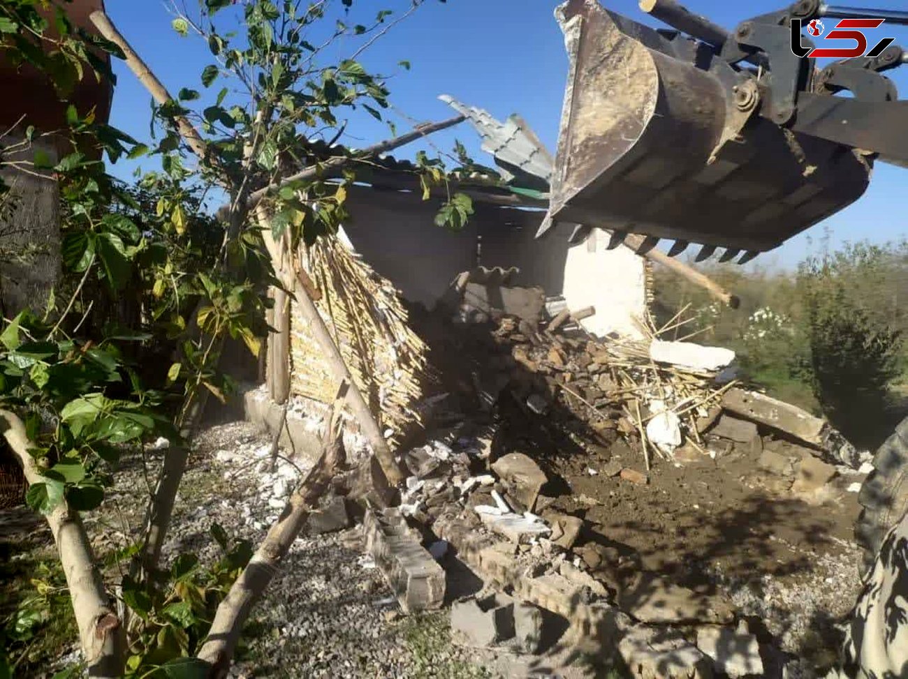 16 مورد ساخت و ساز غیرمجاز در روستاهای گرگان تخریب شد