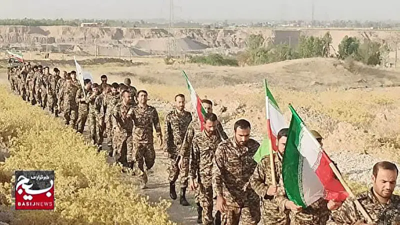 هفته بسیج - بسیجی - ارتش بیست میلیونی