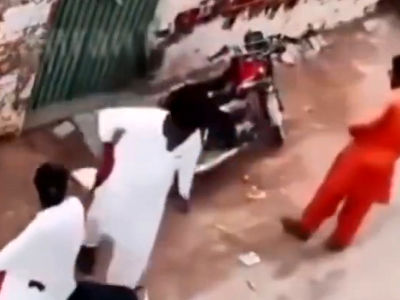 فیلم لحظه پس داد موبایل پسر جوان توسط دزدان مسلح / اشک های او دل سارقان را به رحم آورد!
