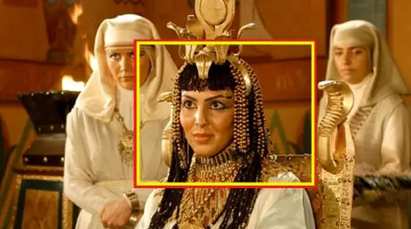 لیلا بلوکات نِفِرتیتی سریال یوزارسیف: من قرار بود زلیخا باشم نه کتایون ریاحی اما .../   از بین 1500 زن برای نقش زلیخا مرا انتخاب کردند...صورتم  برای  ....