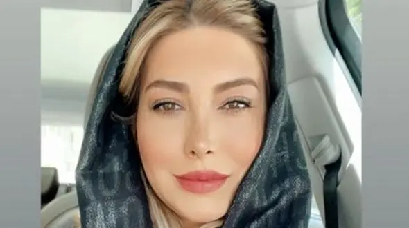 ژست استراحت خانم بازیگر در خانه لاکچری / این عکس فریبا نادری کولاک کرد!