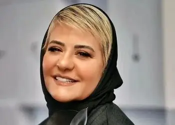 استایل جسورانه و میکاپ اروپایی رابعه اسکویی در آستانه 60 سالگی / خانم بازیگر در این سن و سال شکوفا شد! + همه استایل های شیک رابعه اسکویی بعد از لاغری