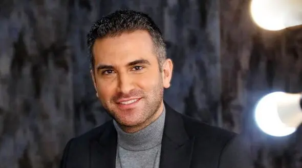 تبریک تولد هوتن شکیبا به علیرضا کمالی به سبک مهمانی و عجیب + عکس