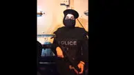 فیلم خانم پلیس نوپو در میدان انقلاب  /خانم پلیس : خانما هم می تونن خفن باشن /  من متاهلم و یه پسر کوچولو دارم / دلتنگ بچم هستم اما وطن مهمتره / بازی با تفنگ خانم پلیس توسط دختران تهرانی