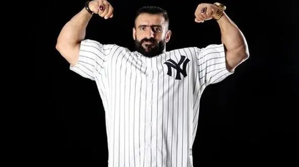 خداحافظی هادی چوپان از دنیای قهرمانی به خاطر بی توجهی ها+عکس 