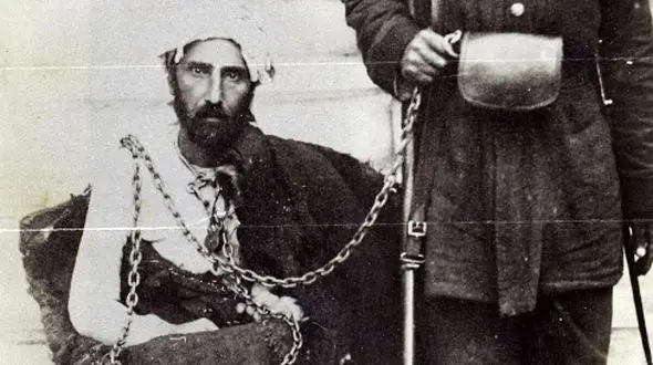 تصاویر مراسم اعدام قاتل پادشاه ایران؛ لحظه به لحظه حادثه جنجالی