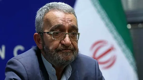 امضا طلایی های دولت روحانی، یک شبه میلیاردر شده های امروز  / جامعه، نمایشگاه تبعیض شده است