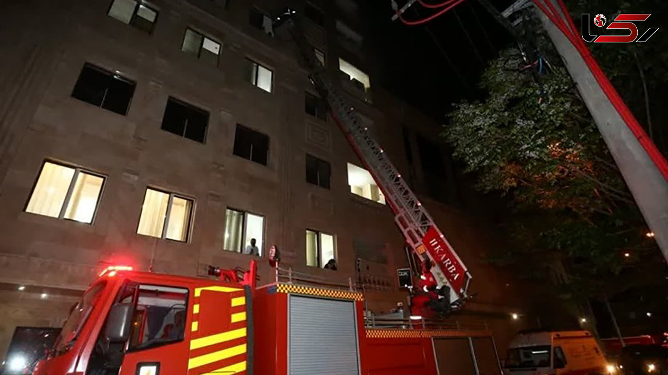 عملیات نجات 23 زن و مرد قمی از محاصره آتش در ساختمان 6 طبقه