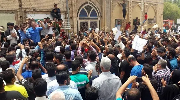 پیشنهاد جالب آقای نماینده درباره شوری آب خرمشهر! +عکس