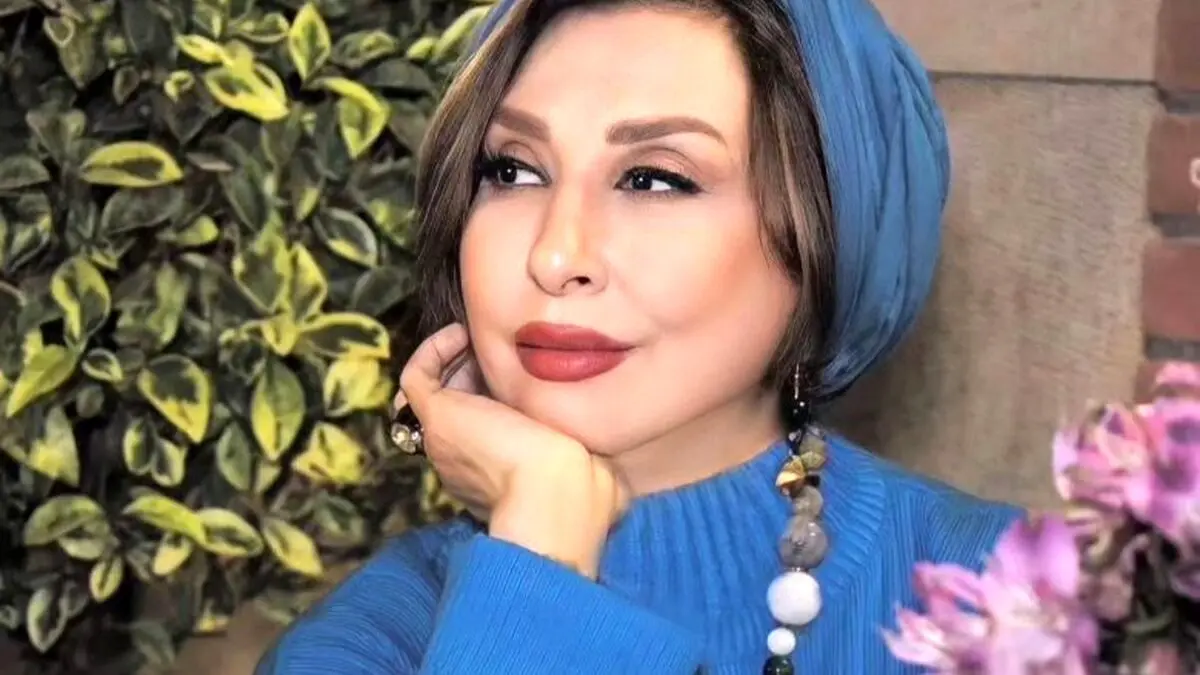 آواز غمگین مرجانه گلچین به سبک گوگوش/ خانم بازیگر با سوگ و سوز آهنگ دیگه برگرد بسه این همه عذاب و خوند