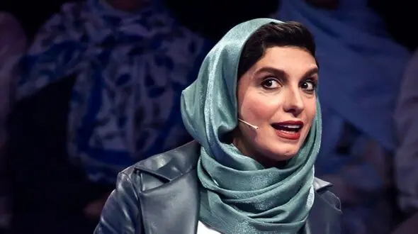 فیلم منتشر نشده از آبروریزی الیکا عبدالرزاقی در  پشت صحنه مسابقه دورهیمی مهران مدیری ! / ای دختر چقدر غش خنده است !
