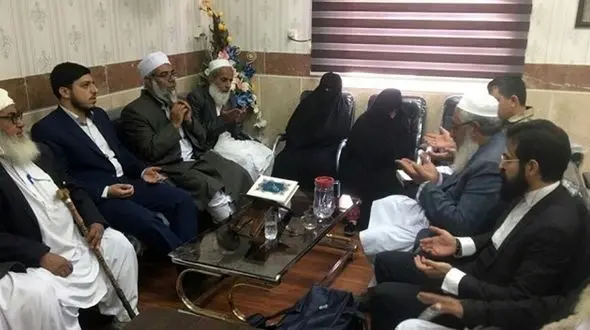 پایان شیرین اختلاف 2 طایفه پس از قتل  / در میرجاوه رخ داد + عکس ها