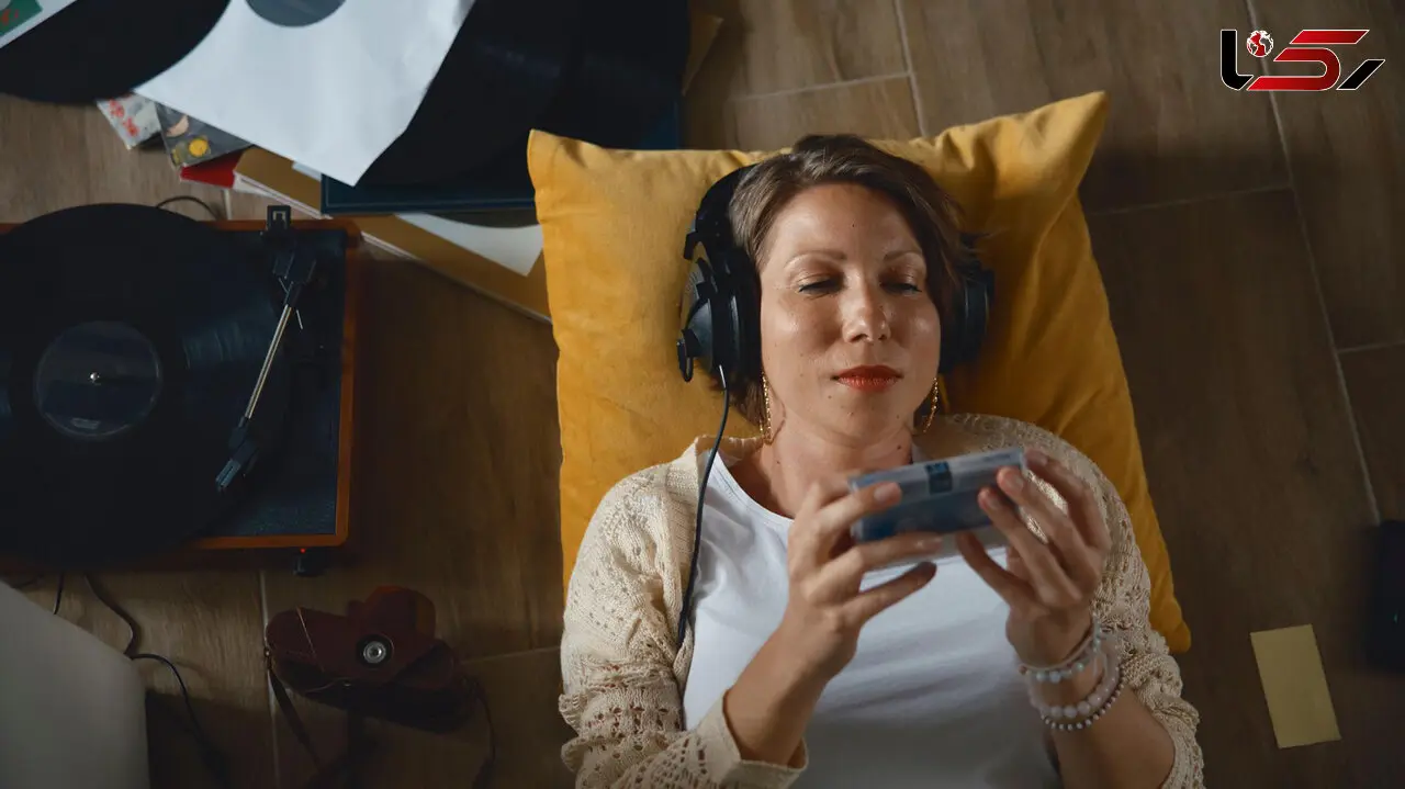شب بخیر! چرا بعضی آهنگها بعد از سالها ما را به گذشته می برند؟