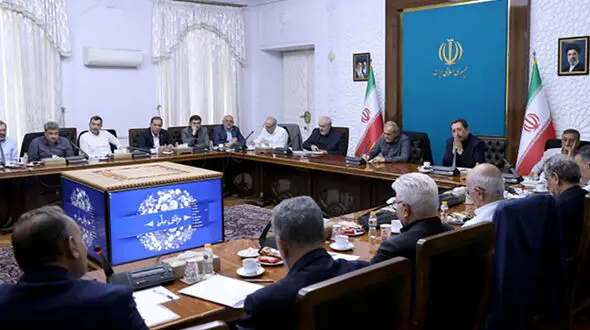 تصویب ۷ تصمیم عملیاتی برای تأمین برق صنایع و پایداری تولید