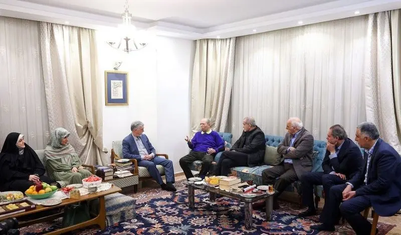  منزل علی نصیریان