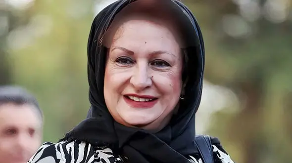 غیرتی شدن پسر مریم امیرجلالی، نصرت سریال ترش و شیرین به هر روز سر زدنِ حمید لولایی به مادرش و خرید تموم ترشی هاش+ویدیو/ فقط حرفای داماد زبل و هزار چهره اش