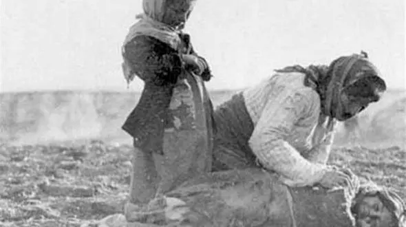 نوشته‌هایی برروی سنگ قبر قدیمی ایرانی درخصوص بیماری شبیه به کرونا + تصاویر