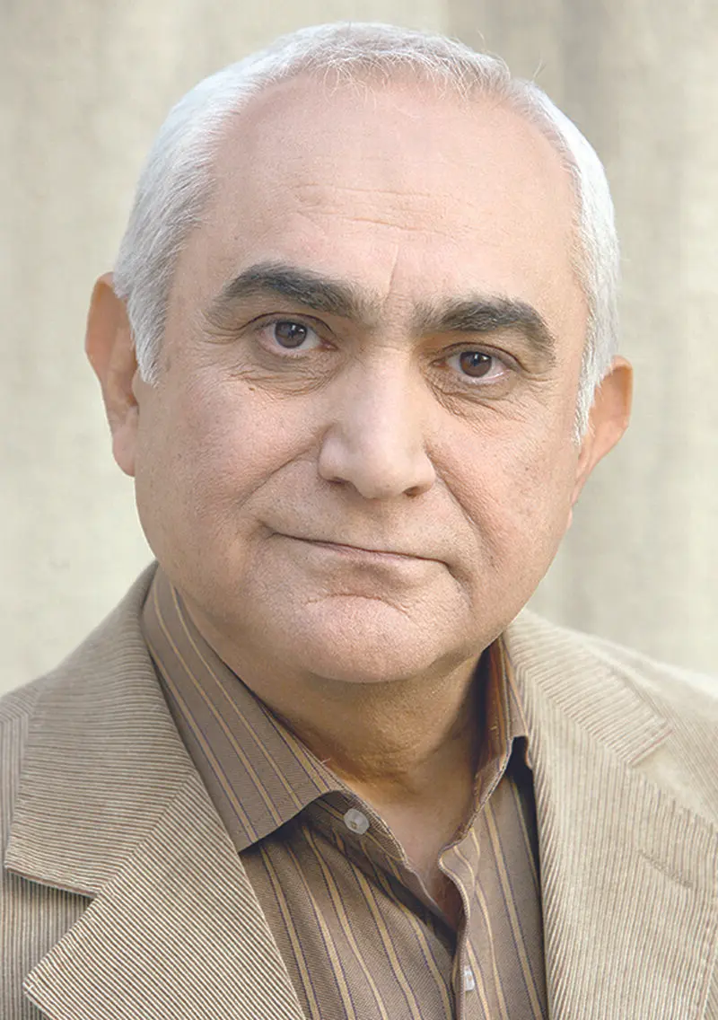 ناصر ممدوح 