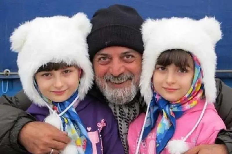 سارا و نیکا و سیروس مقدم