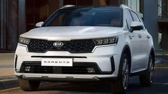 با امکانات جذاب کیا سورنتو آشنا شوید؛ شاسی‌ بلند مدرن کره‌ ای