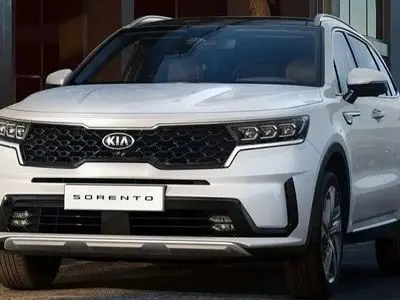 با امکانات جذاب کیا سورنتو آشنا شوید؛ شاسی‌ بلند مدرن کره‌ ای